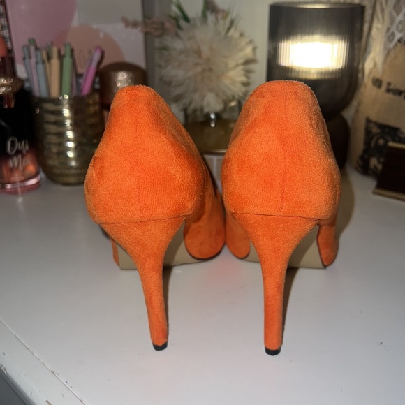 Orange fauxe suede 4” heels - Picture 3 of 5